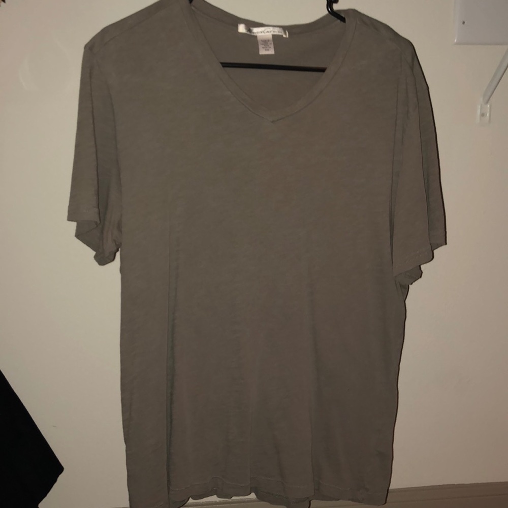 Kenneth Cole tee